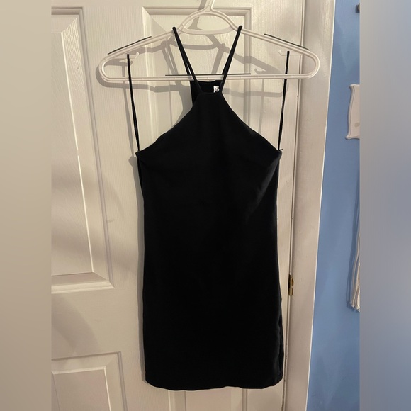 Zara Dresses & Skirts - Zara Halter Neck Dress!